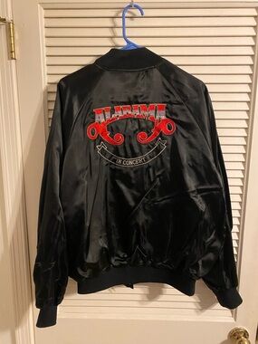 Vintage 80s Alabama in concert nylon jacket